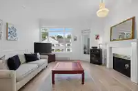 405 5735 HAMPTON PLACE - thumbnail 2