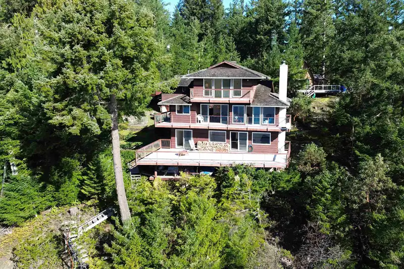 4981 PANORAMA DRIVE - photo 2 of 37