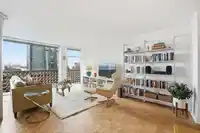 102 2135 ARGYLE AVENUE - thumbnail 3