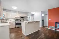 46 1238 EASTERN DRIVE - thumbnail 16