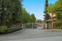 46 1238 EASTERN DRIVE - thumbnail 3