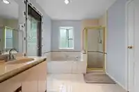 46 1238 EASTERN DRIVE - thumbnail 33