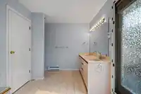 46 1238 EASTERN DRIVE - thumbnail 34