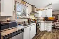 18 3942 COLUMBIA VALLEY ROAD - thumbnail 12