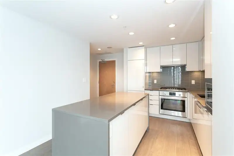 1710 8333 SWEET AVENUE - photo 2 of 16