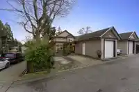9347 122 STREET - thumbnail 4