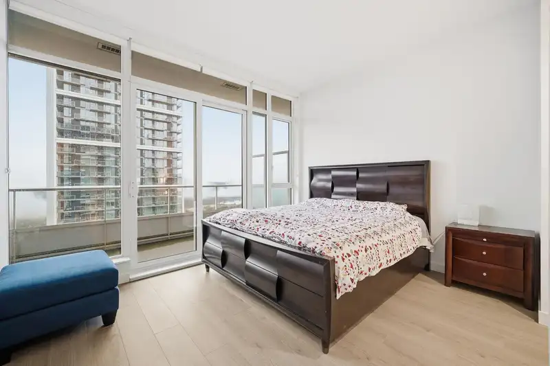3602 6080 MCKAY AVENUE - photo 2 of 32