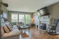 4841 208A STREET - thumbnail 6