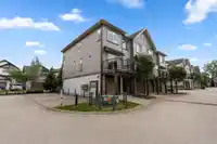 4 8217 204B STREET - thumbnail 2
