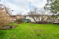 6221 175A STREET - thumbnail 40