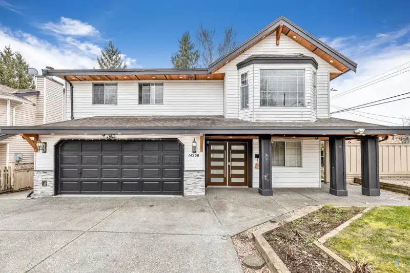 14208 67 AVENUE - photo 1 of 1
