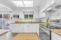 2519 PENSHURST COURT - thumbnail 12