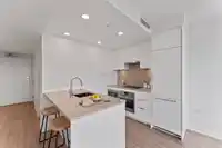 1003 13675 107A AVENUE - thumbnail 1
