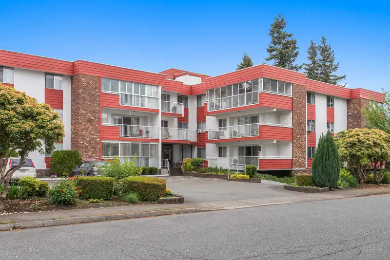 111 32025 TIMS AVENUE - photo 1 of 29