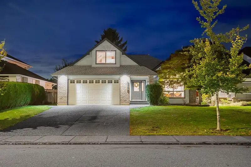 26973 24A AVENUE - photo 1 of 39