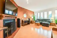 34560 HURST CRESCENT - thumbnail 2