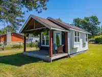 8034 188 STREET - thumbnail 1