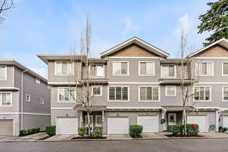 85 15155 62A AVENUE - photo 1 of 36