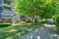 138 7388 MACPHERSON AVENUE - thumbnail 24