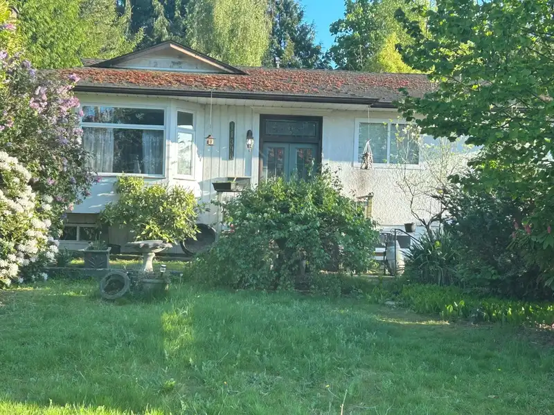 11398 88A AVENUE - photo 1 of 1