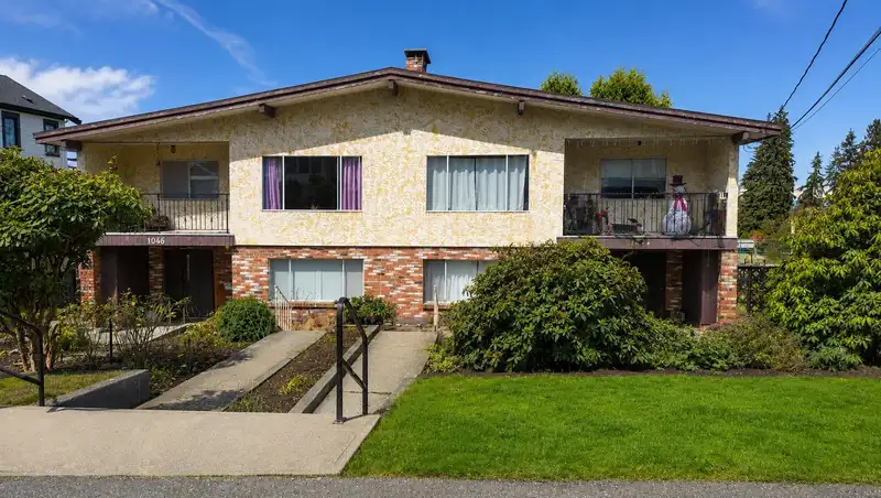 1044-1046 MADORE AVENUE - photo 3 of 6