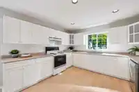 20711 90A AVENUE - thumbnail 13