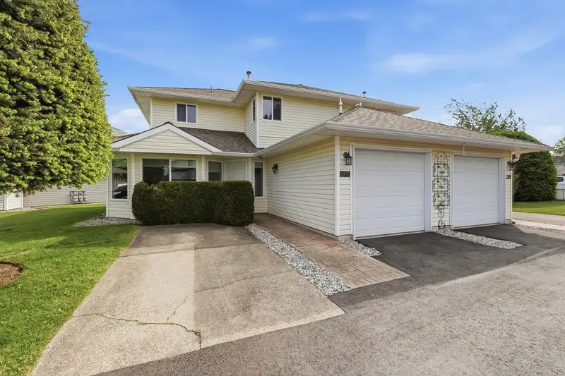 115 21928 48 AVENUE - photo 1 of 29