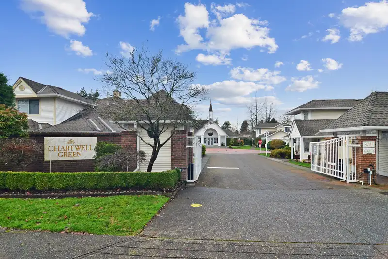 11 8737 212 STREET - photo 2 of 33