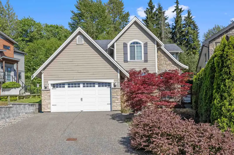 23430 CROSS ROAD - photo 1 of 40