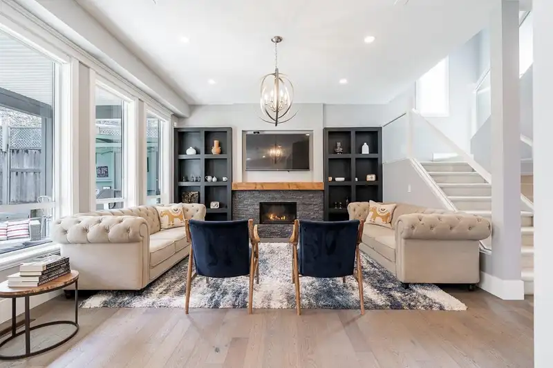 15708 MOUNTAIN VIEW DRIVE - photo 1 of 40