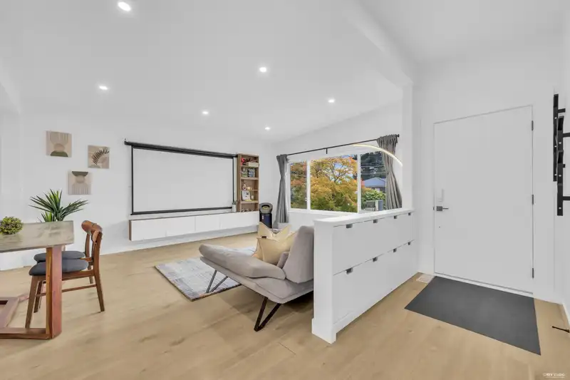 295 LEROY STREET - photo 4 of 29