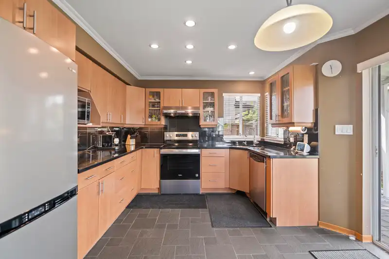 5111 TURNER STREET - photo 4 of 30