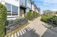 18 6868 BURLINGTON AVENUE - thumbnail 18