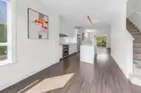 18 6868 BURLINGTON AVENUE - thumbnail 7