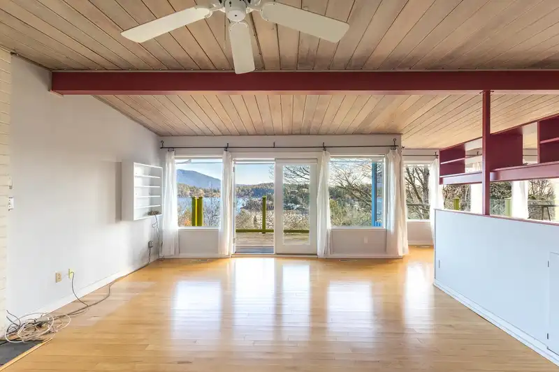 494 SARGENT ROAD - photo 2 of 37