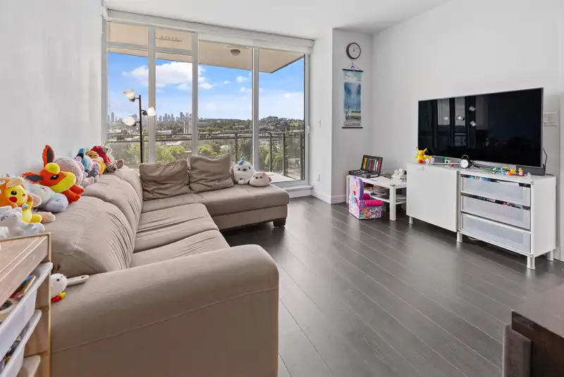 607 2085 SKYLINE COURT - photo 4 of 12
