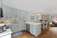 8 1266 W 6TH AVENUE - thumbnail 2