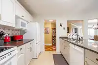 109 2626 COUNTESS STREET - thumbnail 6