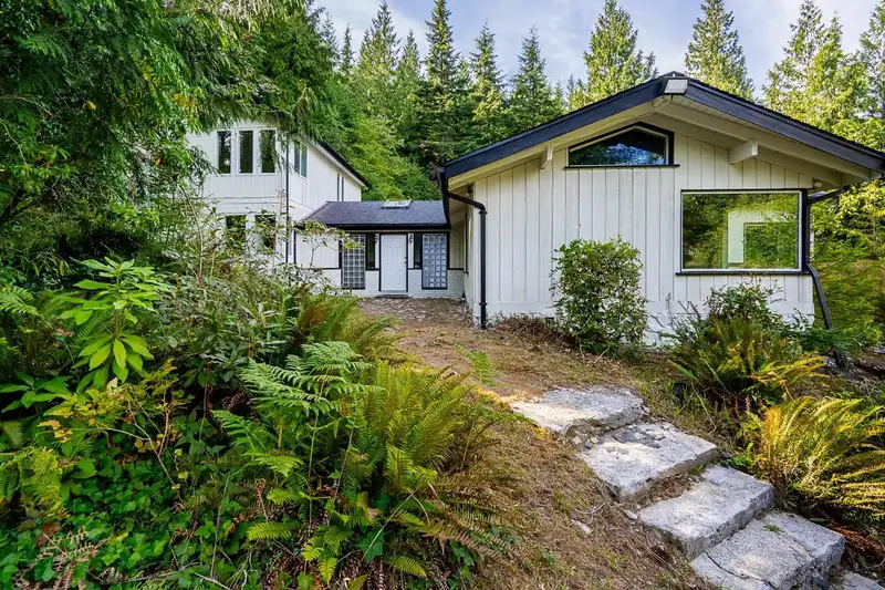 11707 WILSON STREET - photo 3 of 40