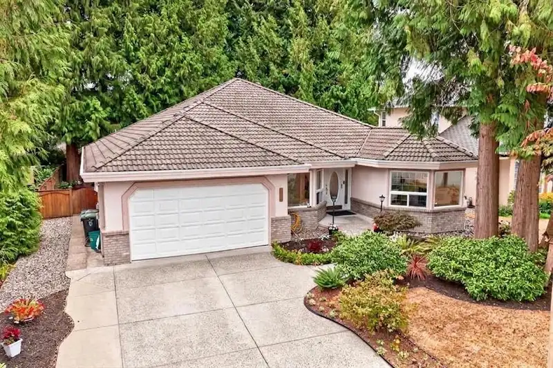 4484 210A STREET - photo 1 of 40