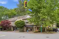 202 3187 MOUNTAIN HIGHWAY - thumbnail 29