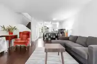 35 2978 WALTON AVENUE - thumbnail 2