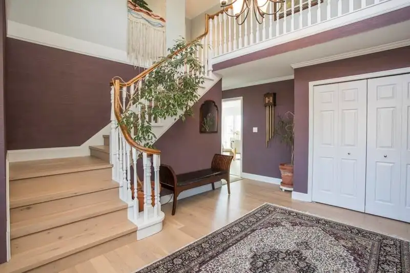 5756 GOLDENROD CRESCENT - photo 4 of 40
