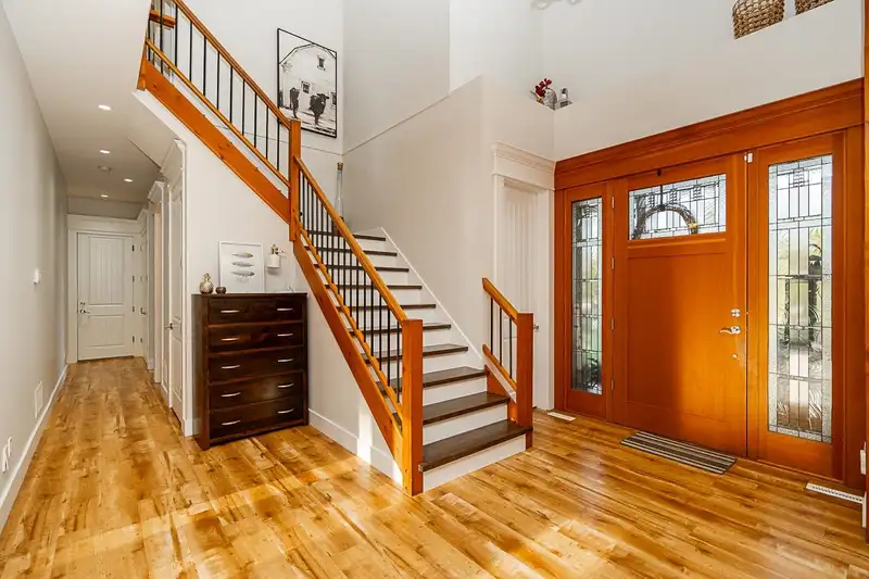 601 200 STREET - photo 2 of 39