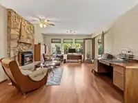 1833 133A STREET - thumbnail 9