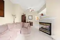423 1185 PACIFIC STREET - thumbnail 2