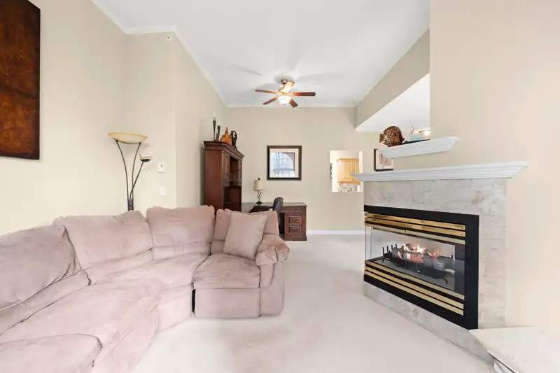 423 1185 PACIFIC STREET - photo 2 of 26