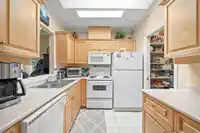 423 1185 PACIFIC STREET - thumbnail 8