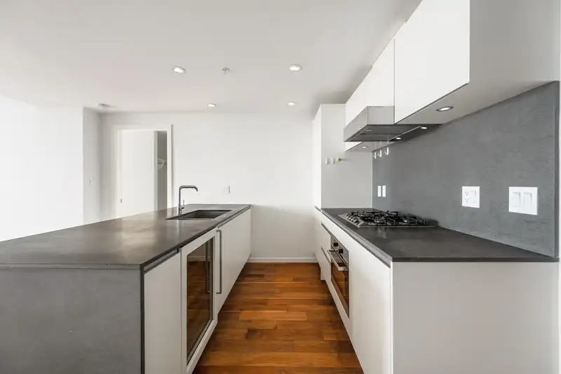 1705 8588 CORNISH STREET - photo 2 of 22