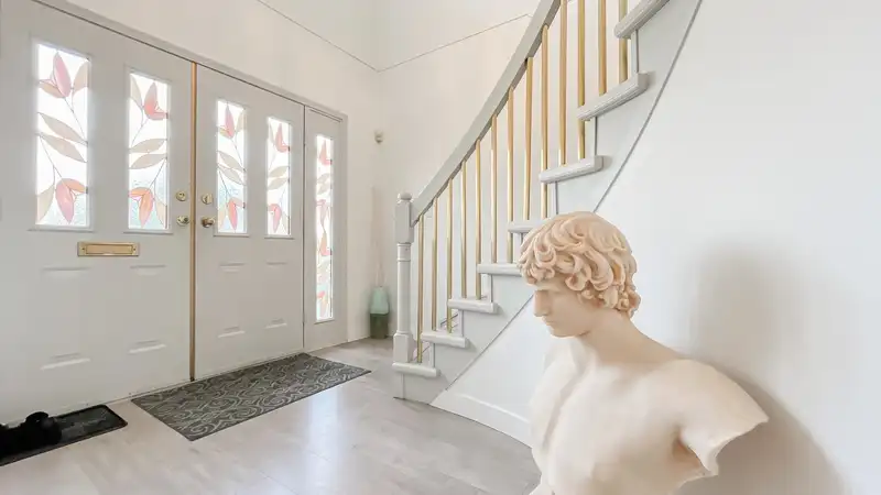736 E 55TH AVENUE - photo 2 of 39